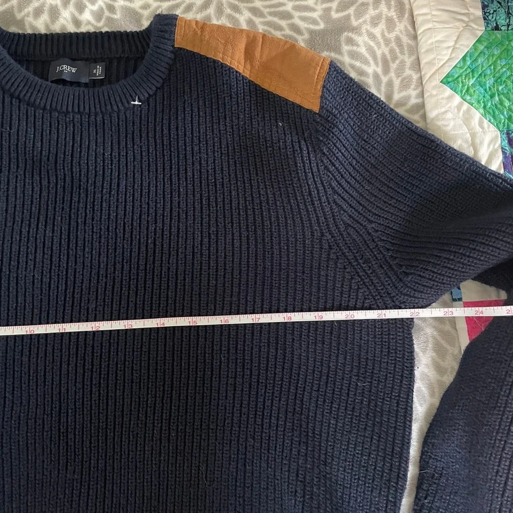 J.Crew Mens Woodsman Sweater Size‎ XL Crew Neck Navy Blue Suede Shoulder Patches